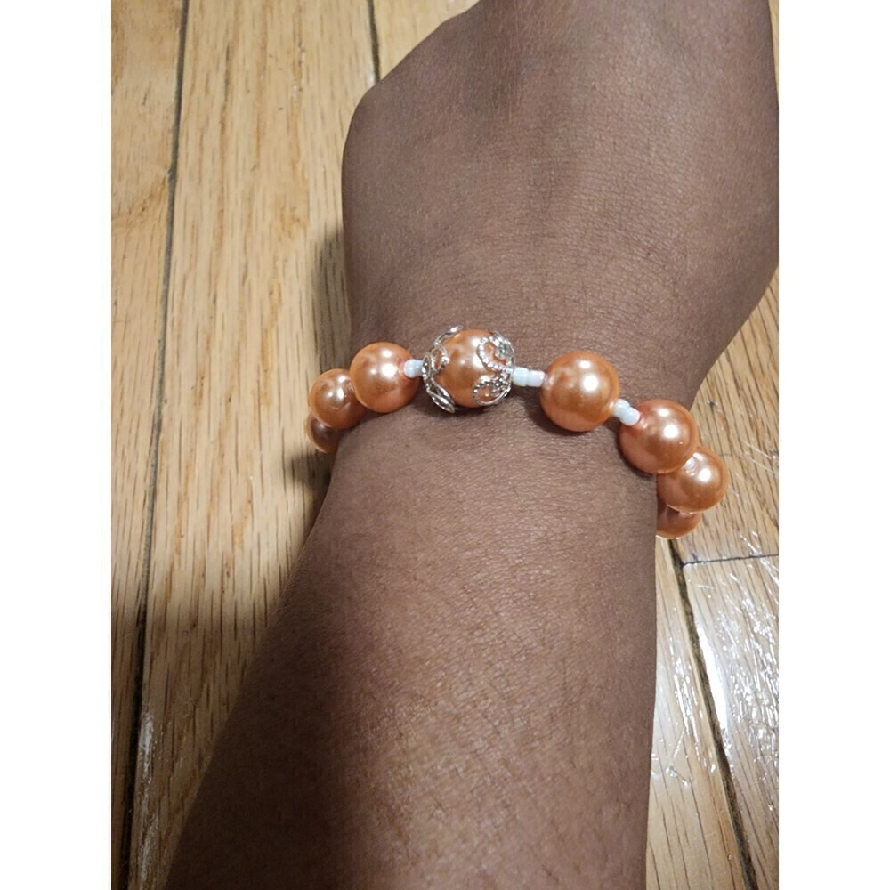 Elegant Peach Faux Pearl Stretch Bracelet